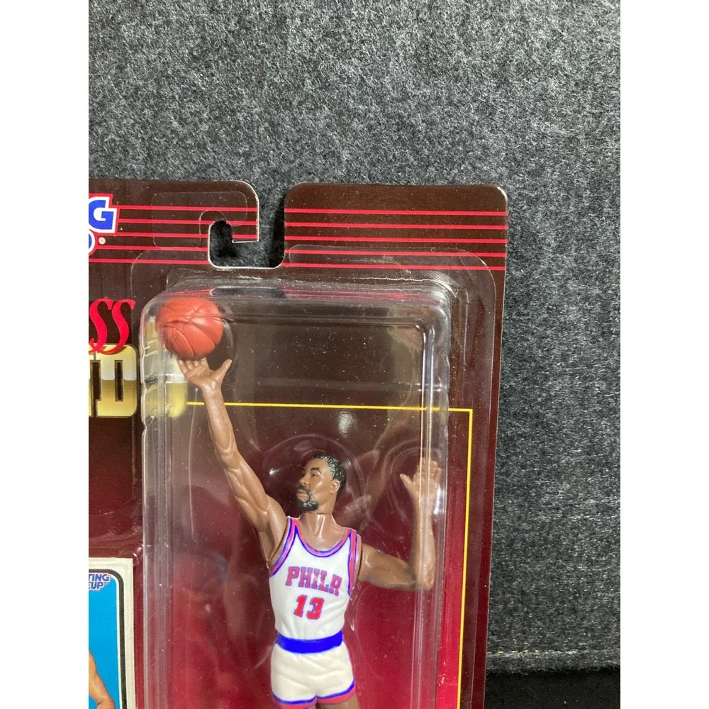 Kenner Starting Lineup Timeless Legends Wilt Chamberlain 76ers Figure 1995 NBA